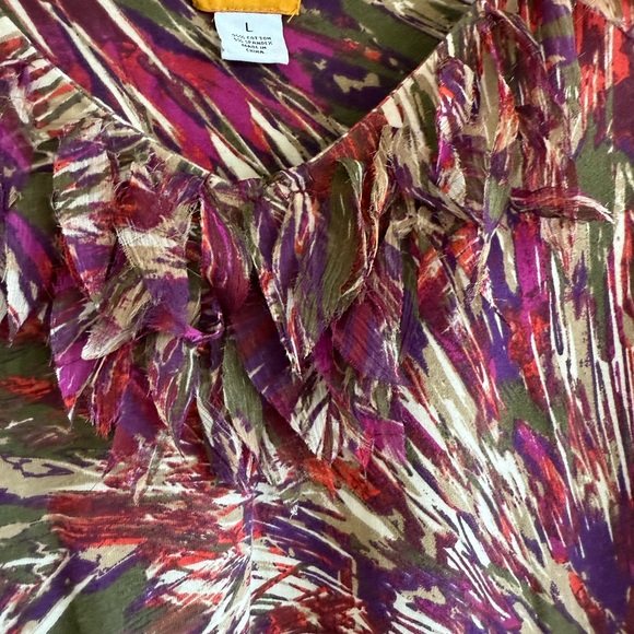 Ruby Rd. V-Neck Top Pattern 3/4 Sleeve - Picture 4 of 5